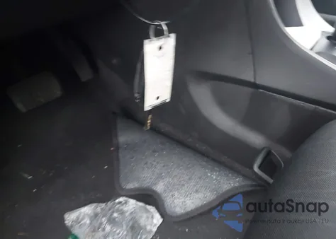 2021 Chevrolet Trax Fwd Lt z USA, uszkodzony, nr VIN KL7CJLSM1MB363555